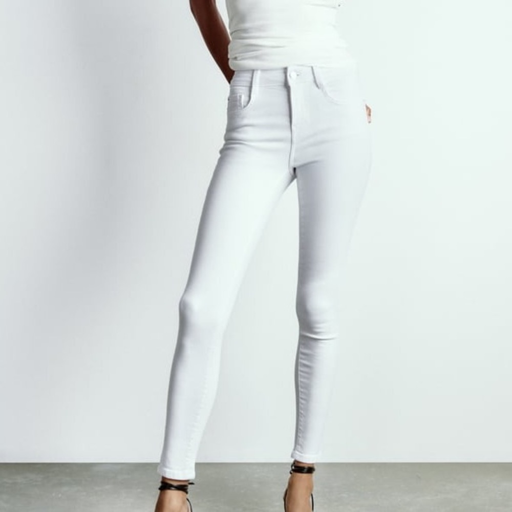 Zara Skinny Jeans New without tags!
